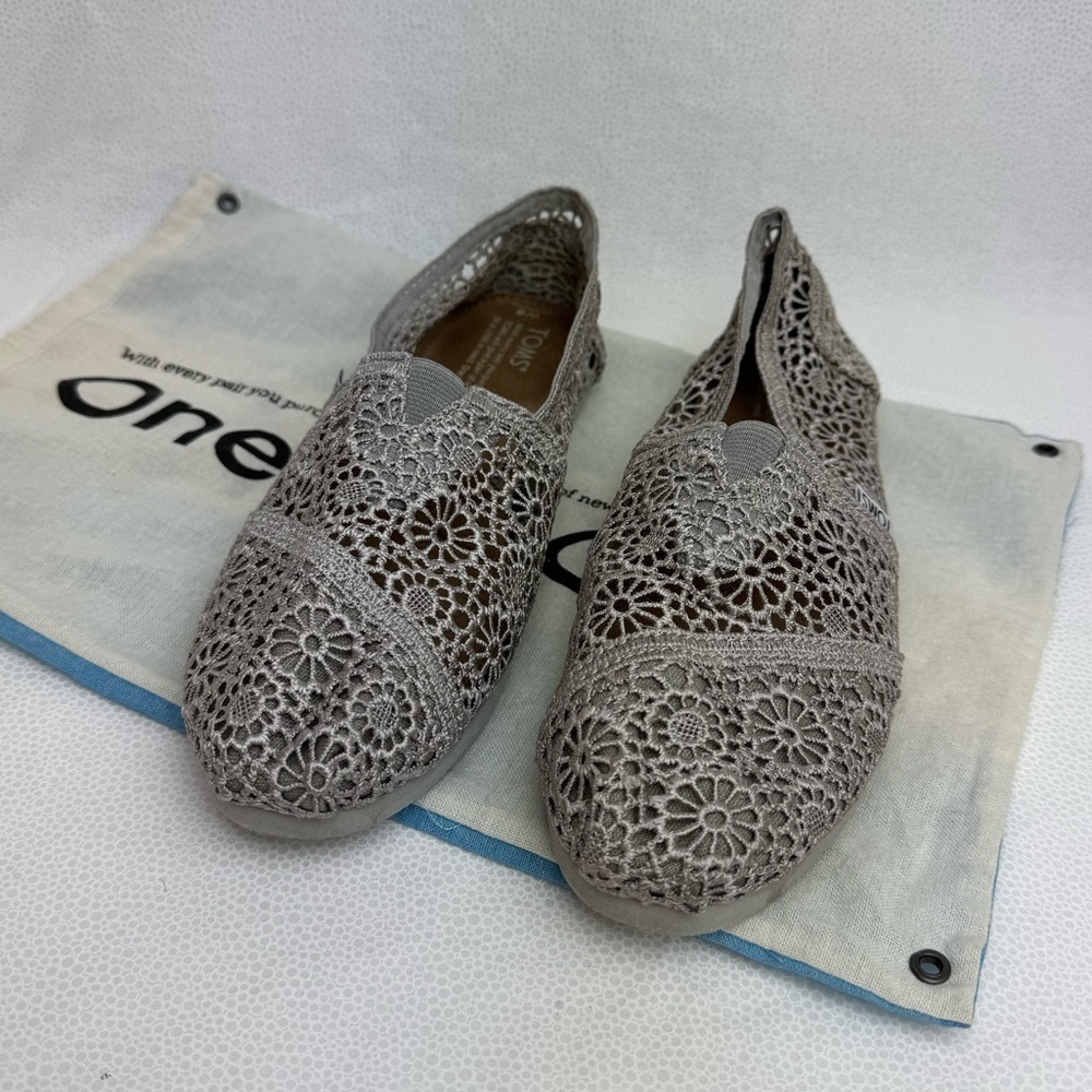 TOMS Moroccan Crochet Slip-On - Women's | 8W | Used